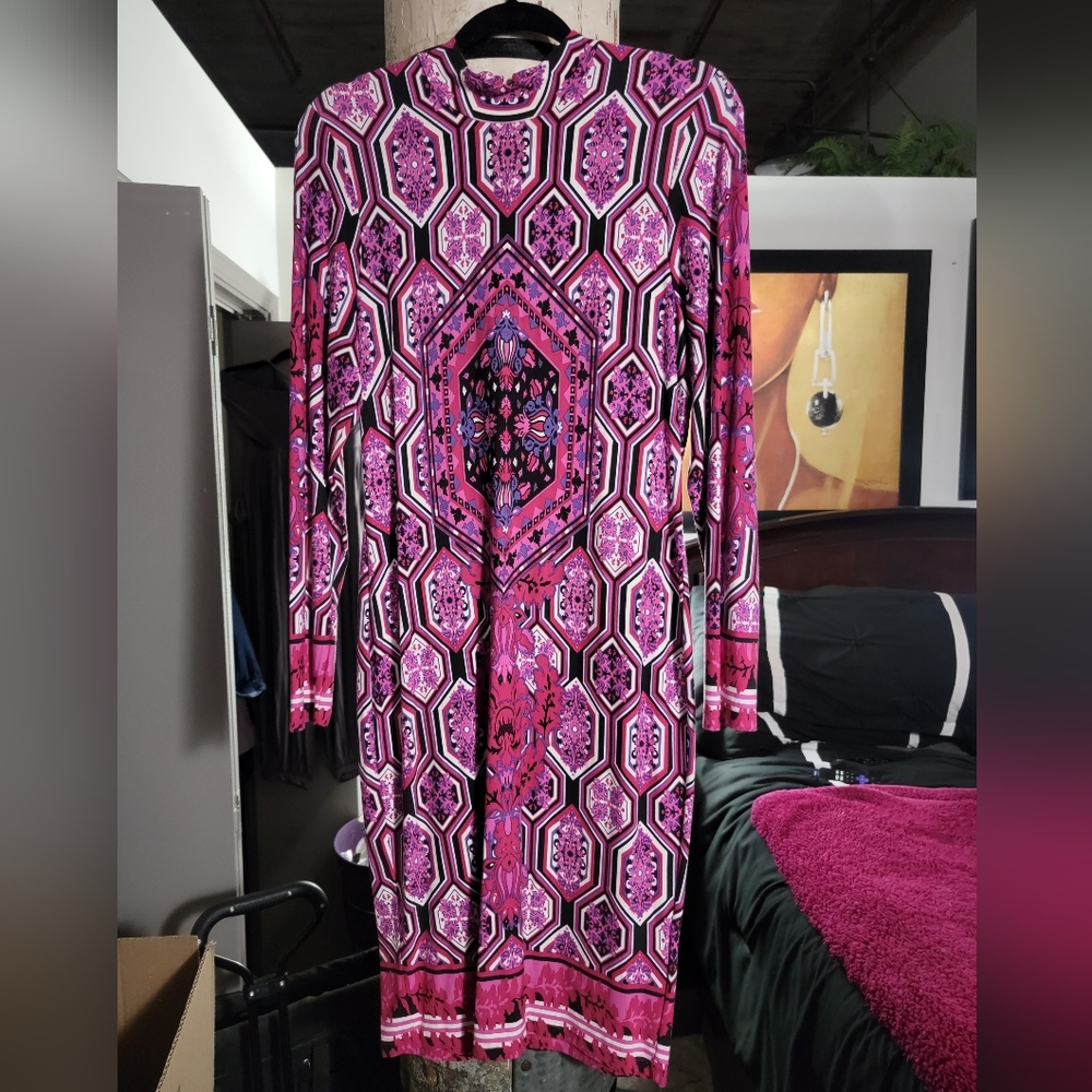 Venus Fushia Print Form Fitted Midi Large